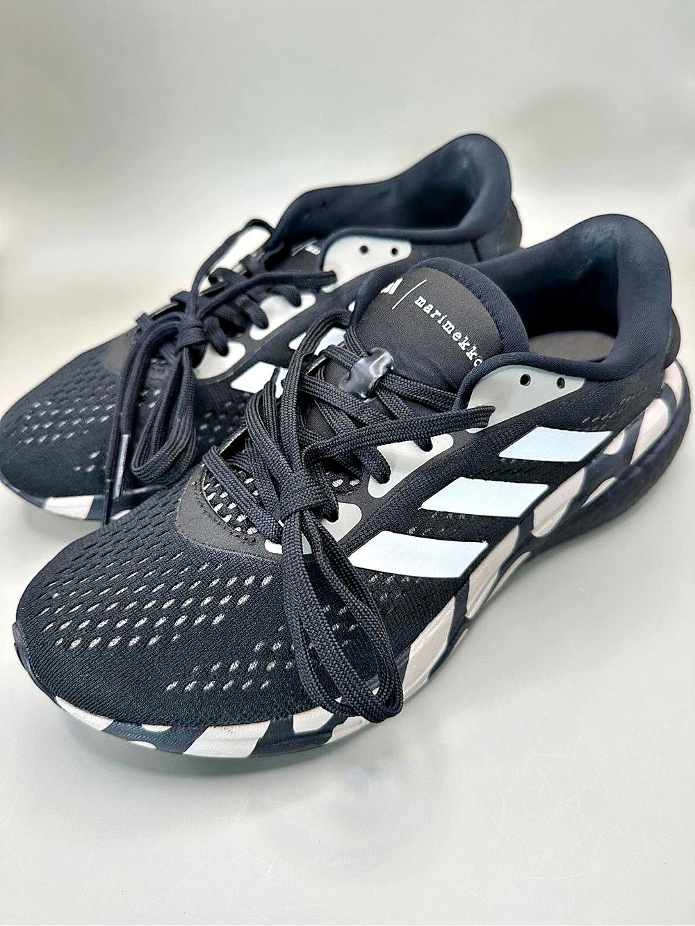 adidas x Marimekko Supernova 2.0 Athletic Shoes Black & White mens US 7.5 women